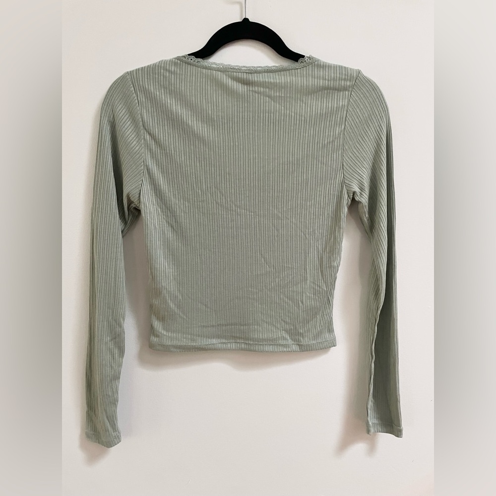 H&M Lace Trimmed Ribbed Top - Picture 2 of 5